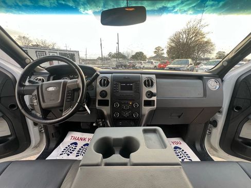 Used 2013 Ford F150 XLT w/ XLT Chrome Pkg image 26