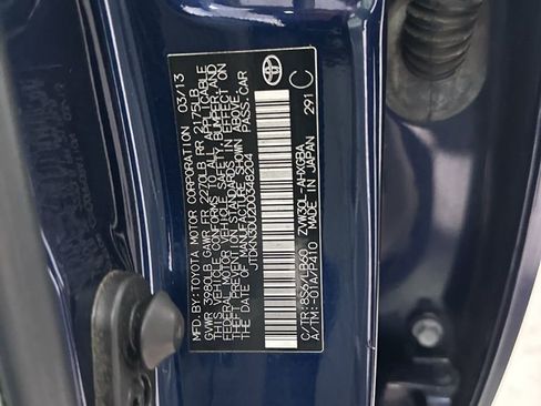 Used 2013 Toyota Prius Four image 29