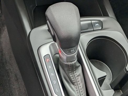 Used 2024 Chevrolet Trax LS w/ LS Convenience Package image 17