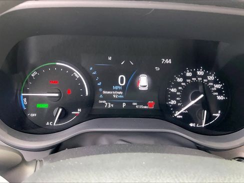 Used 2025 Toyota Sienna LE w/ LE Plus Package image 25