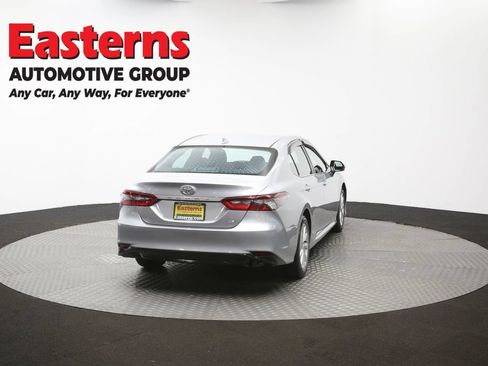 Used 2021 Toyota Camry LE FWD image 30