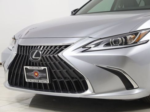 Used 2024 Lexus ES 350 w/ Accessory Package (Z2) image 52