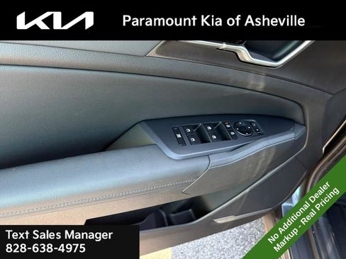 New 2026 Kia Sportage EX image 25