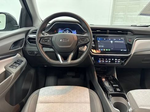 Used 2023 Chevrolet Bolt EUV Premier FWD image 21