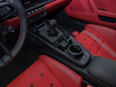 Used 2022 Porsche 911 GT3 RWD image 27