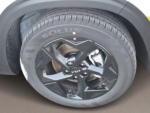 New 2026 Kia Seltos EX w/ EX Sunroof Package image 12