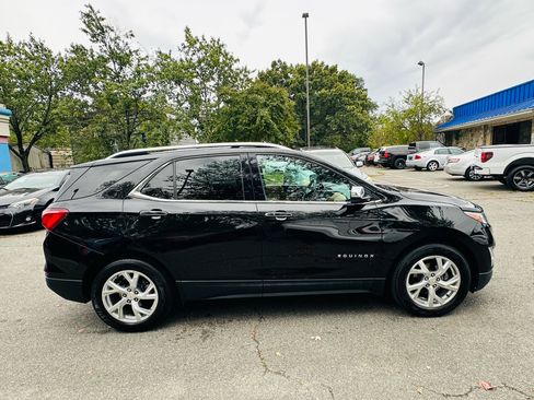 Used 2020 Chevrolet Equinox Premier image 3