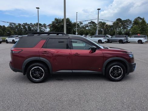 Used 2023 Nissan Pathfinder Rock Creek AWD/4WD image 4