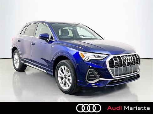 New 2025 Audi Q3 2.0T Premium image 1