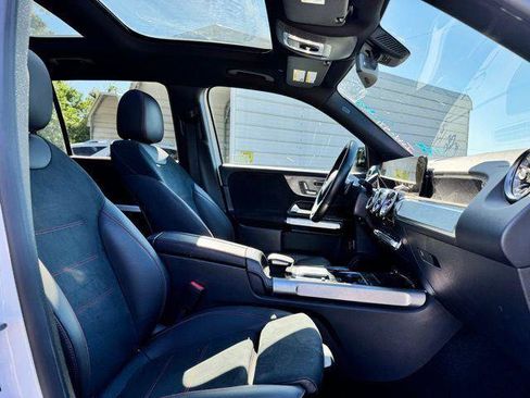 Certified 2023 Mercedes-Benz GLB 250 image 30