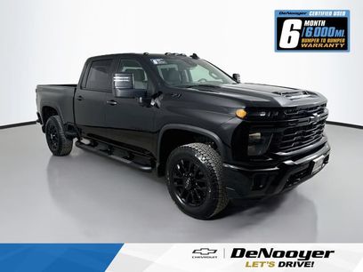 Used 2025 Chevrolet Silverado 2500 Custom w/ Custom Value Package