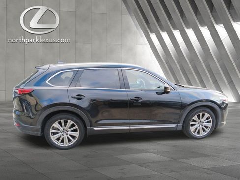 Used 2023 MAZDA CX-9 Signature AWD/4WD image 4