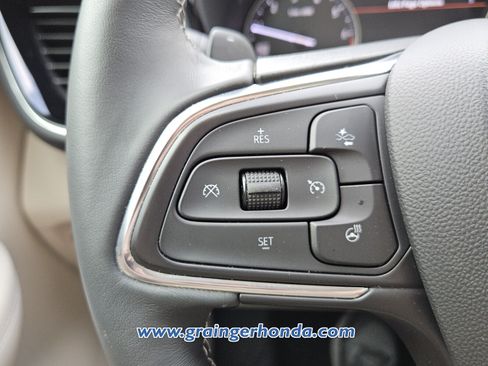 Used 2023 Buick Envision Avenir FWD image 19