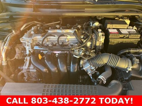Used 2022 Toyota Corolla LE image 31