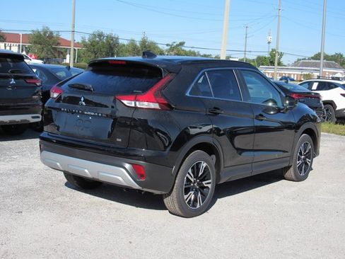 New 2026 Mitsubishi Eclipse Cross SE image 3
