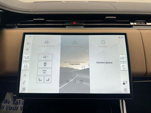 Used 2024 Land Rover Range Rover Sport Dynamic SE image 18