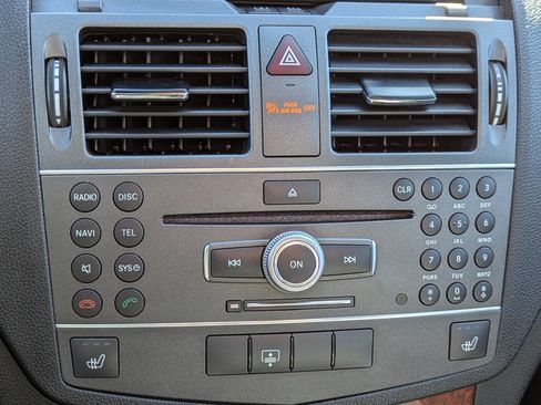 Used 2011 Mercedes-Benz C 300 C 300 Sport 4MATIC AWD 4dr Sed w/ Multimedia Pkg image 21