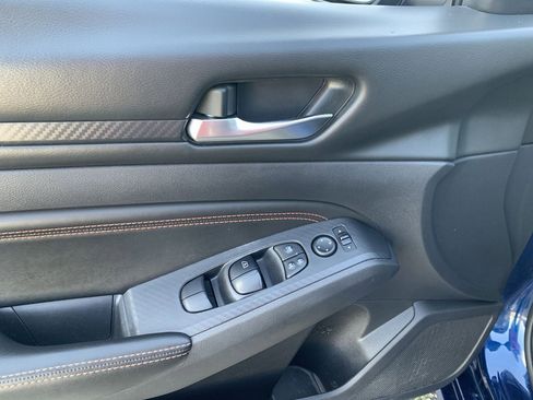 Used 2019 Nissan Altima 2.5 SR w/ SR Premium Package image 14