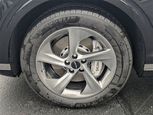 New 2026 Genesis GV70 2.5T Advanced image 11