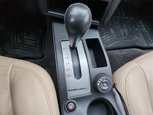 Used 2008 Pontiac Grand Prix GXP image 14