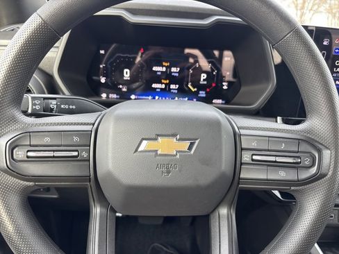 Used 2025 Chevrolet Colorado W/T w/ WT Custom Package image 22