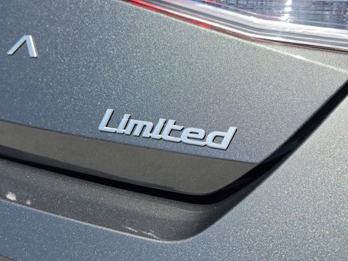 New 2026 Hyundai Elantra Limited FWD image 39