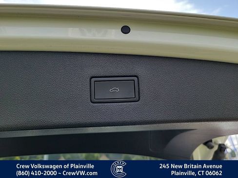 Certified 2024 Volkswagen Tiguan SE AWD/4WD image 53