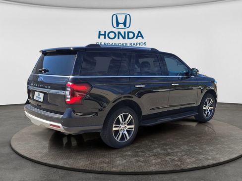 Used 2024 Ford Expedition Limited image 5