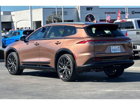 Certified 2025 Toyota Crown Signia image 6