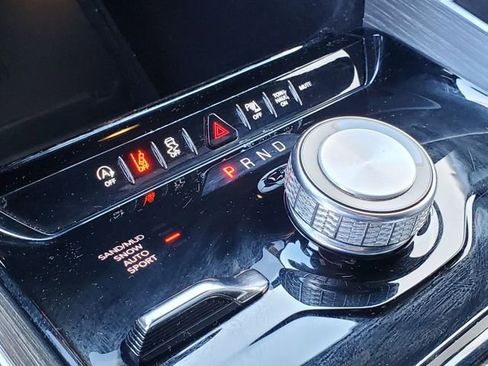 Used 2024 Jeep Wagoneer L Series II w/ Flexible Seating Group image 28