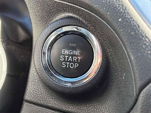 Used 2023 Subaru Impreza 2.0i Sport image 26