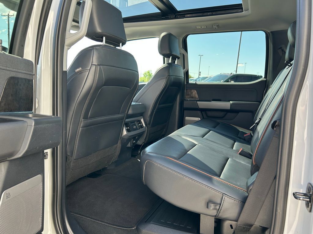 Used 2026 Ford F350 Lariat AWD/4WD image 9