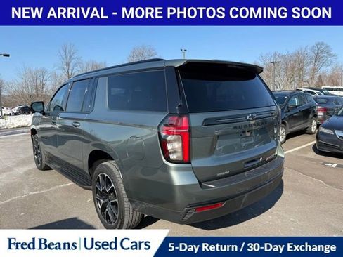 Used 2023 Chevrolet Suburban RST w/ Luxury Package image 7