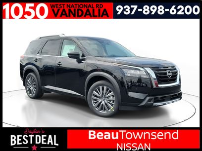 Used 2025 Nissan Pathfinder SL w/ SL Premium Package