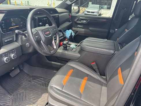 Used 2026 GMC Sierra 1500 AT4 w/ AT4 Premium Package AWD/4WD image 9