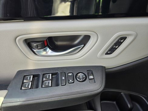 Certified 2023 Honda Pilot EX-L image 17