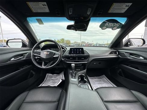 Used 2023 Cadillac CT4 Luxury w/ Cold Weather Package AWD/4WD image 19