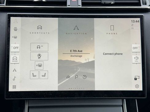 Used 2024 Land Rover Range Rover Velar S image 25