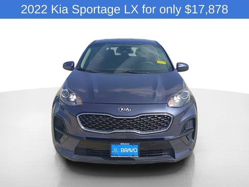 Used 2022 Kia Sportage LX FWD image 2