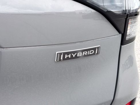 Used 2025 Subaru Forester Touring AWD/4WD image 8