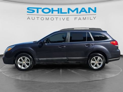Used 2013 Subaru Outback 2.5i Premium AWD/4WD image 8