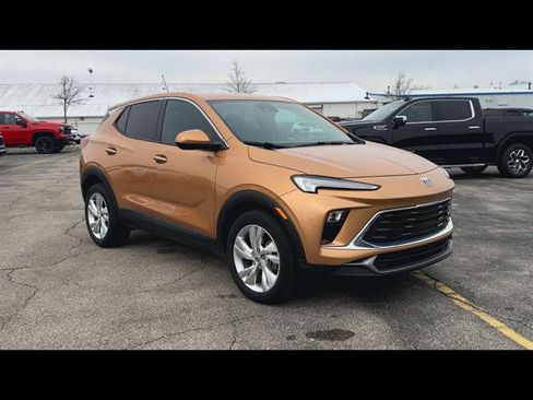 Used 2024 Buick Encore GX Preferred image 3