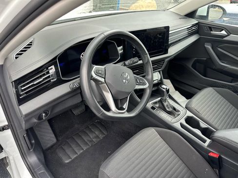 Used 2025 Volkswagen Jetta S FWD image 7