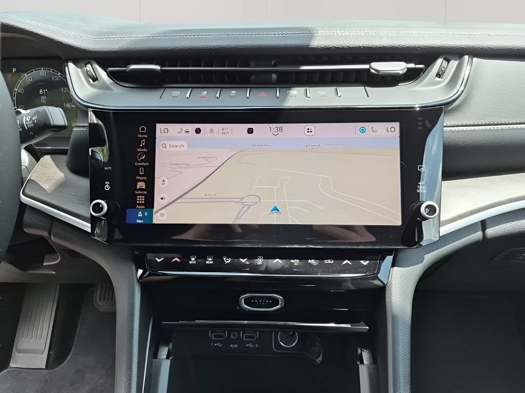 New 2026 Jeep Grand Cherokee Limited RWD image 38