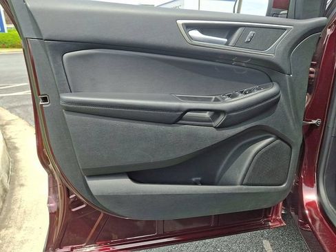 Certified 2023 Ford Edge SEL w/ Convenience Package AWD/4WD image 11