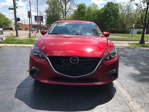 Used 2016 MAZDA MAZDA3 i Sport w/ Preferred Equipment Package FWD image 3