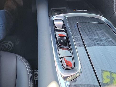 Used 2023 Buick Enclave Essence w/ Experience Buick Package image 12