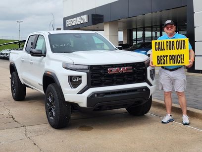 New 2025 GMC Canyon Elevation w/ Convenience Package