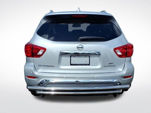 Used 2019 Nissan Pathfinder Platinum image 5