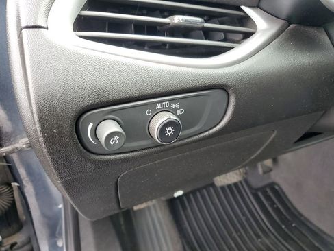 Used 2019 Chevrolet Malibu LS w/ LPO, Convenience Package 1 image 8